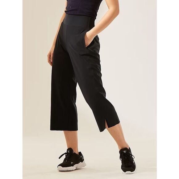 Athleta Black Cosmic Crop Pant - Picture 1 of 8